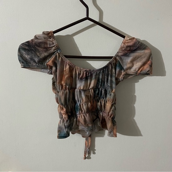 PrettyLittleThing Earthy Tones Ruched Crop Top - Picture 2 of 2